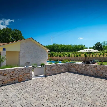 Holiday home Lucia *