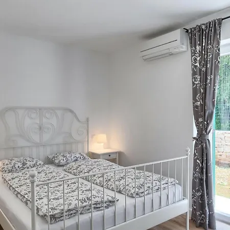 Holiday home Lucia *