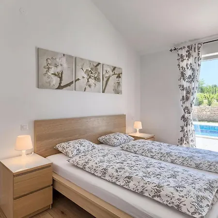 Lucia Holiday home Ruzici (Sveta Nedelja)